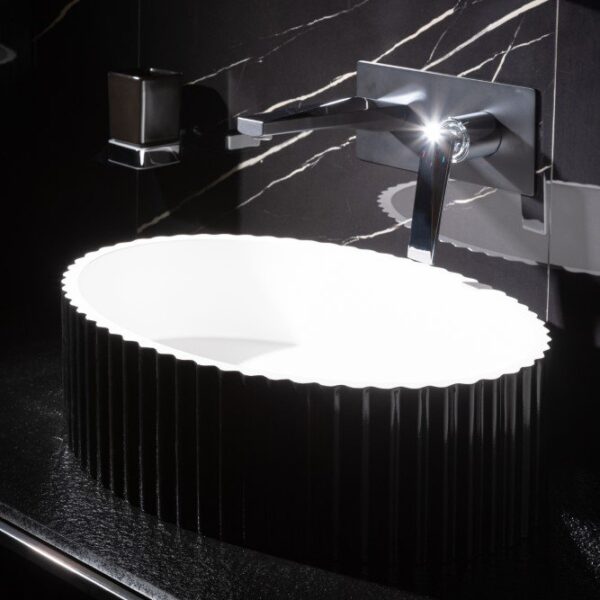 Умывальник накладной Boheme Canale 878-B 50x35 черный глянец